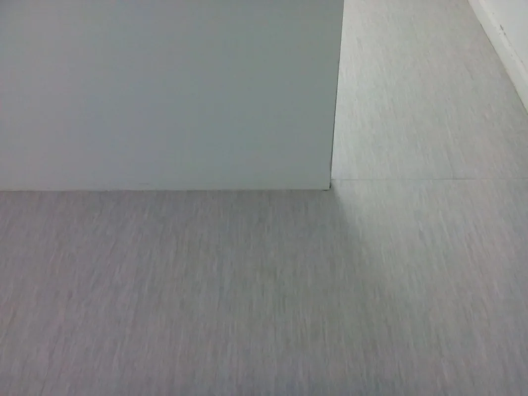 تنفيذ اعمال فينيل انتي بكتيريا للارضيات