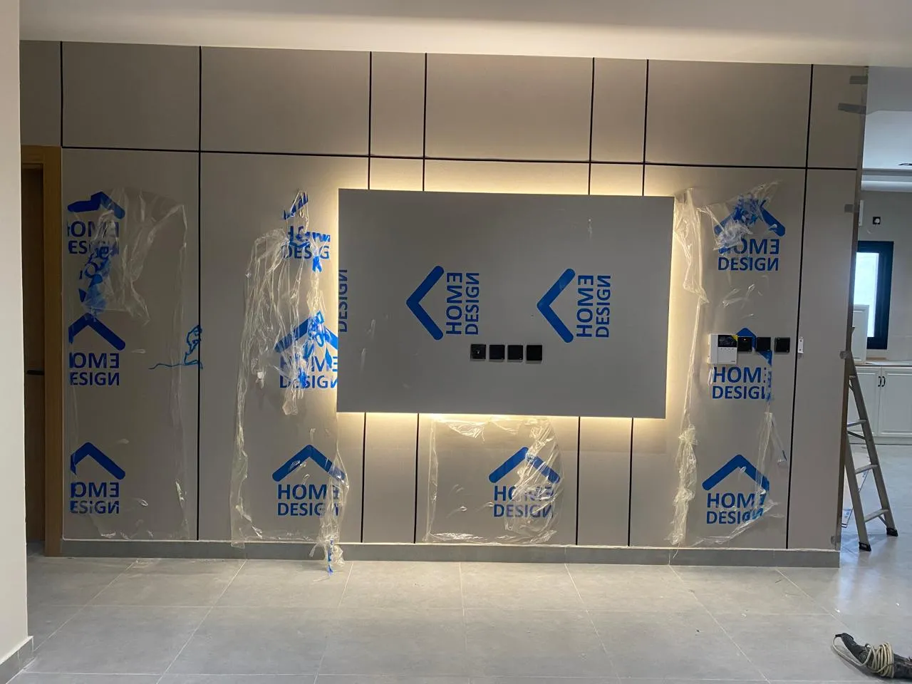 معلم ديكورات تلفزيون ومرايا حي القويعية