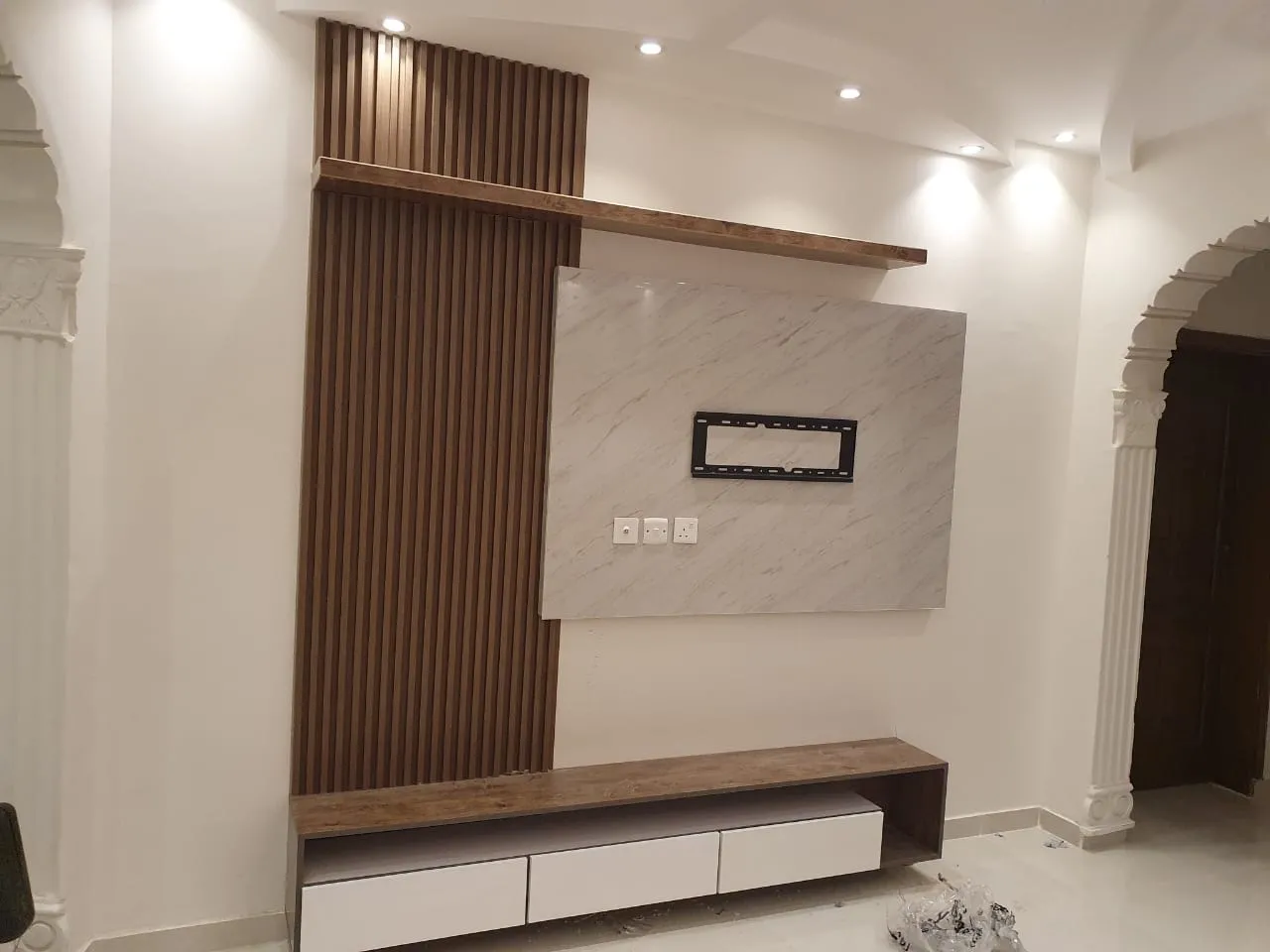 معلم تركيب بديل الرخام حي المونسيه بالرياض 