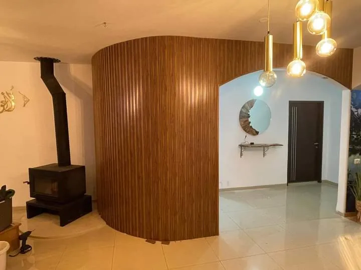 معلم ديكورات حي المنصورية في وسط مدينة الرياض