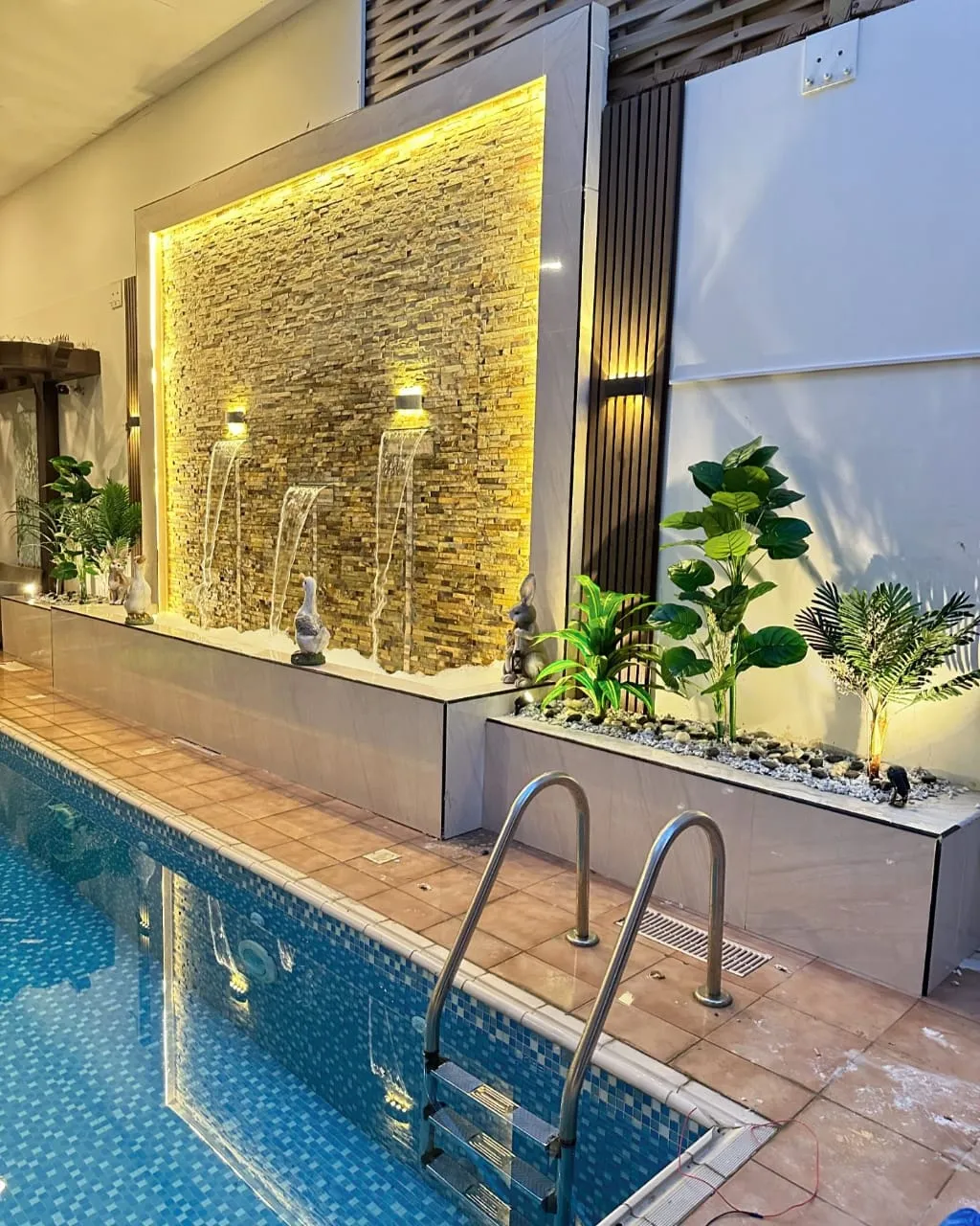 ديكورات الرياض لتنسيق حدائق احواش لفلل ومنازل بالرياض