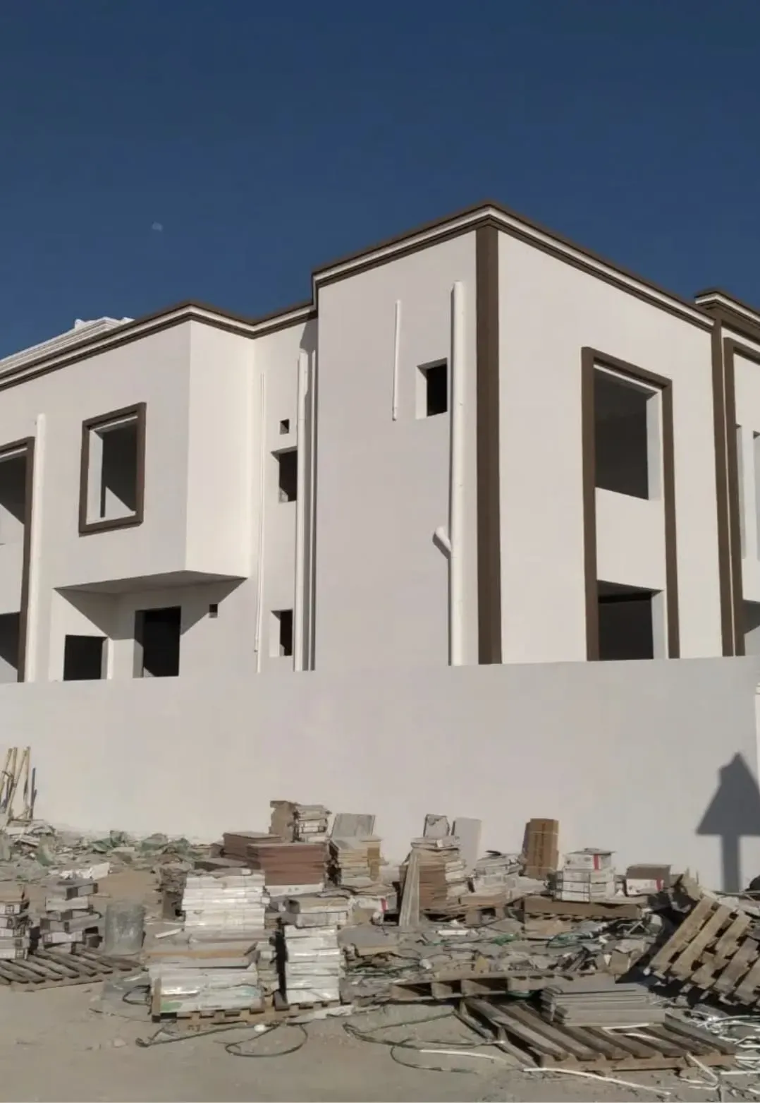 احدث دهانات للواجهات الخارجية ومقاومة لتقلبات الطقس بالرياض