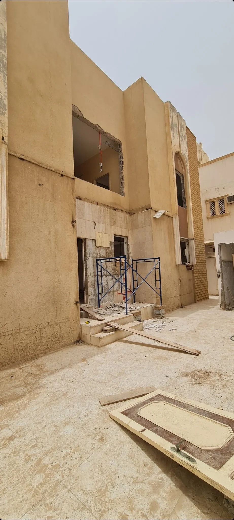 معلم فوم جدران, براويز فوم, بانوهات في حي الوادي بالرياض 