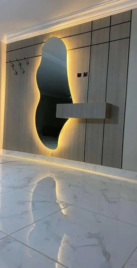 معلم دهانات وديكورات فوم وبديل الشيبورد ودواليب في حي الملز 